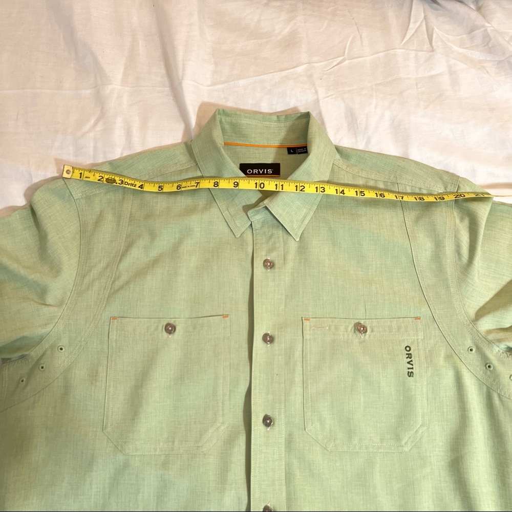 Orvis Men's Green Casual Button Down Shirt - Picture 10 of 13
